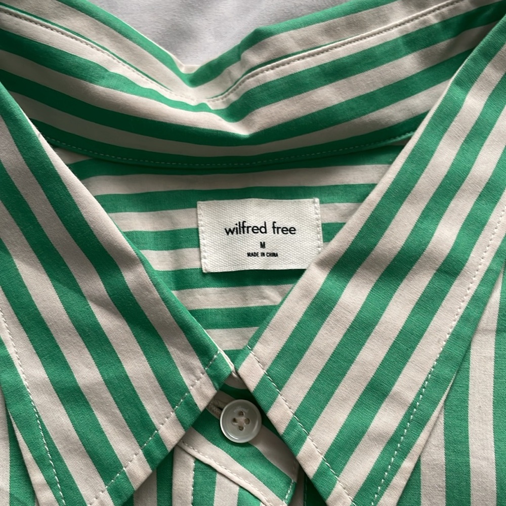Oversized button up - Picture 3 of 5